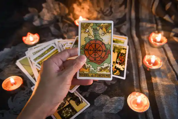 tarot cards Gallatin Gateway